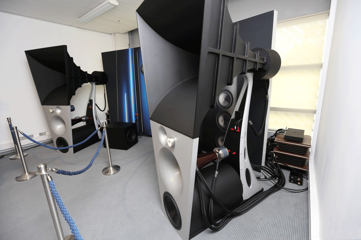Magico Ultimate nhập khẩu chính hãng, bảo hành toàn quốc Magico Ultimate